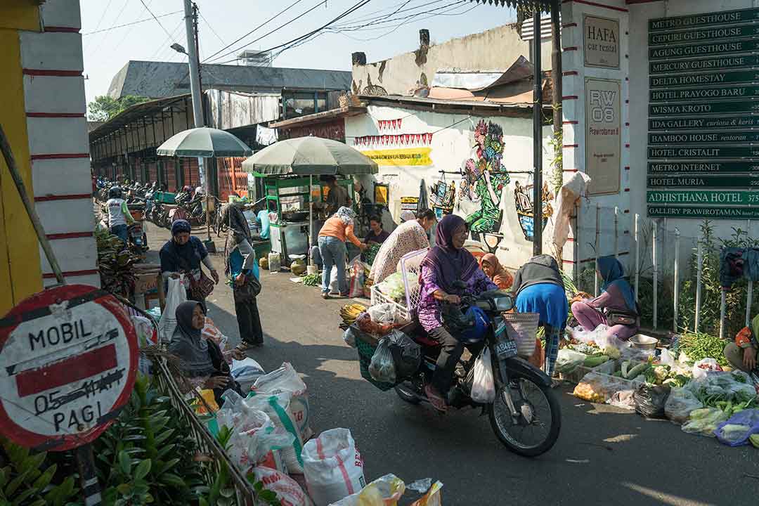 A few days in Joyakarta with Will Meyrick